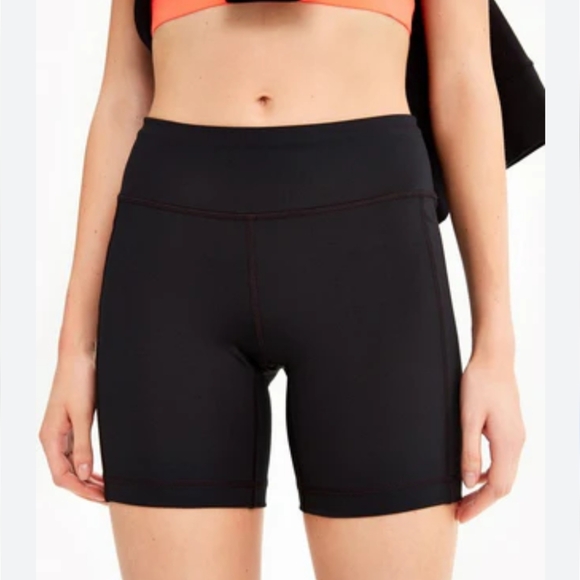 Lole Biker shorts with Mesh insert - Picture 1 of 6